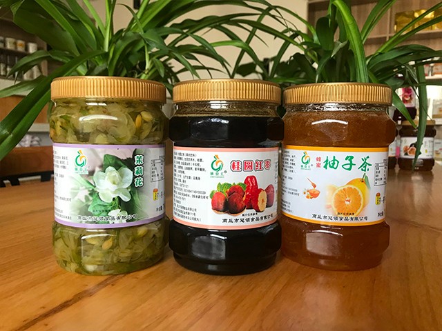 茉莉花花茶、桂圓紅棗花茶、柚子花茶